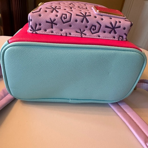 Disney Parks Loungefly - Disney Main Attraction - Alice In Wonderland - Picture 2 of 6